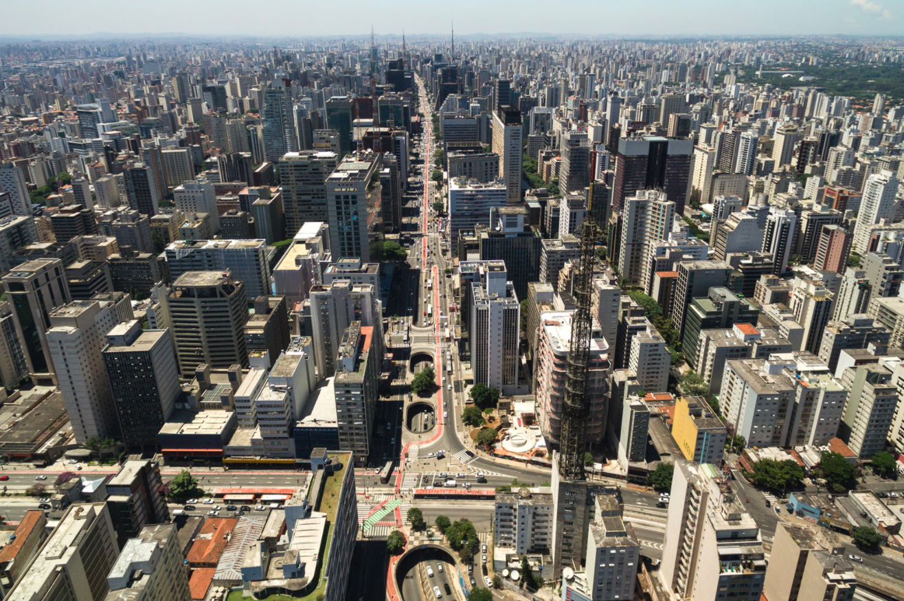 Can mass-transit expansion by itself solve traffic congestion? The São Paulo case suggests not